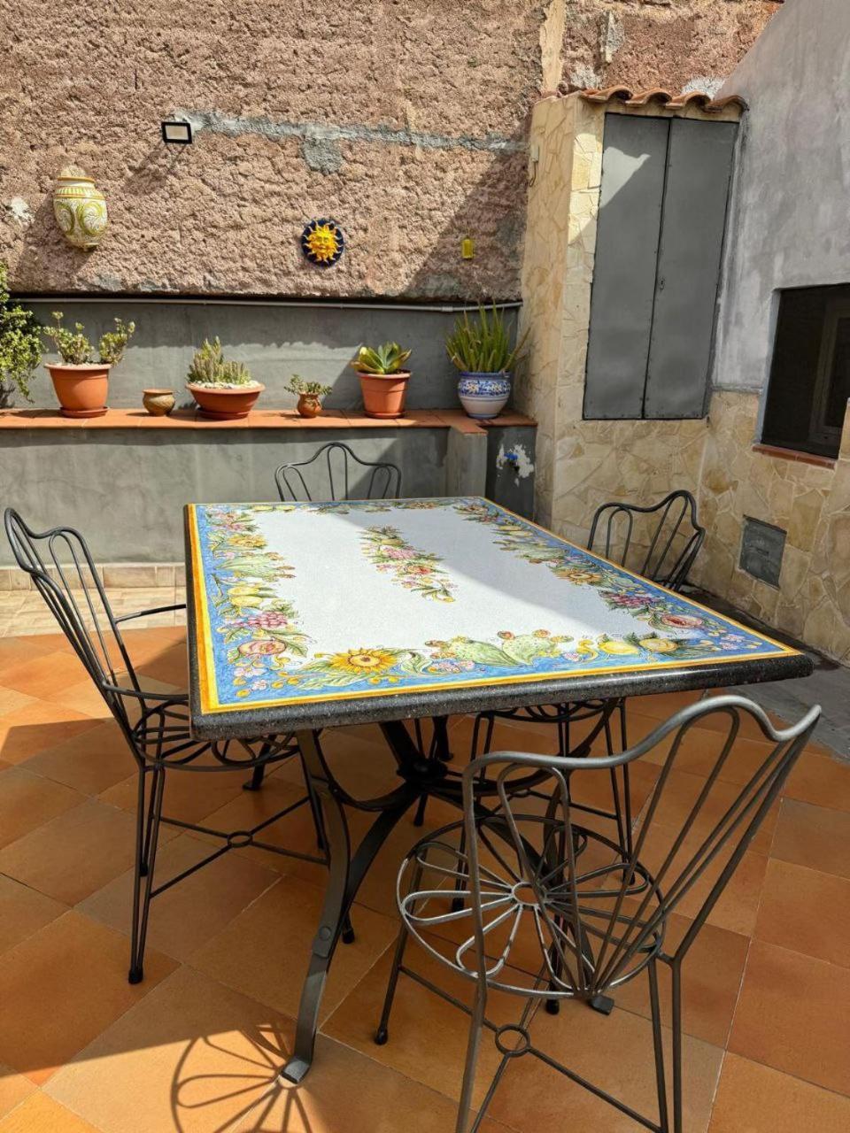 شقة La Casa Del Mulino كاتانيا المظهر الخارجي الصورة